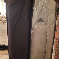 یک دست کت و شلوار شیک و نو