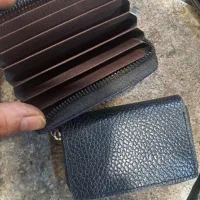 جاکارتی دور زیپ