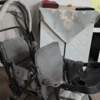 کالسکه دو قلو