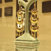 گوشواره ماهک