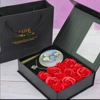 گل معطر و پک عشق