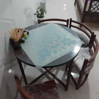 میز و صندلی چوبی
