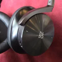 هدفون کارکرده bang olfsen beoplay h95