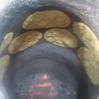 نون درار نونوایی تنوری ام کسی خواست