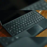 Surface Pro 5|رایانه همراه|بروجرد, |دیوار