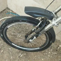 دوچرخه مشکی قرمز