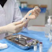 کارگاه یک‌ روزه تزریقات و سرم‌تراپی‌ فقط ۱ میلیون