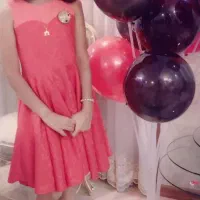 پیراهن های دخترانه  خیلی کم پوشیده شده