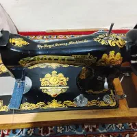 چرخ خیاطی رویال