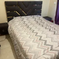تخت دونفره