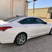 جنسیس  جی 80
