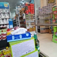 فروشنده خانوم و اقا