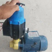 پمپ اب تمیز و مرتب سالم ویک عدد اتومات