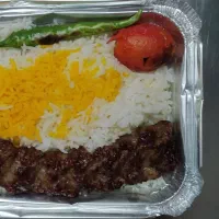 غذای خانگی خوشمزه با برنج ایرانی