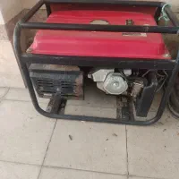 یک دستگاه موتور برق مارک المکس 9600