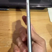 iphone Se 2020 128G|موبایل|شیراز, معالی‌آباد|دیوار