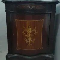 کنسول قهوای با طرح سنتی