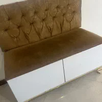 فروش نیمکت ۴ عدد نیمکت سالنی و جالباسی