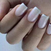 کاشت  و ترمیم ناخن با تخفیف ویژه بهاره