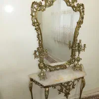 آینه و شمعدان