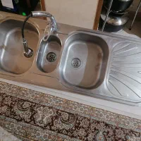 سینک با شیر