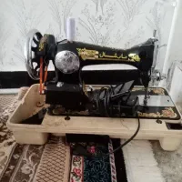 چرخ خیاطی سالم وتمیز پدال ودینامشم سالم