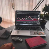 آموزش ارزدیجیتال فارکس بورس ترید دلار طلا نقره