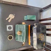 قفل درب حیاط درب اهنی