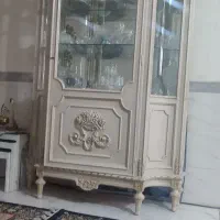بوفه سفید در حد نو