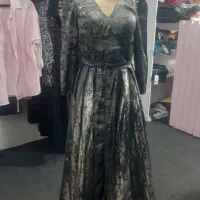 لباس مجلسی یکبار پوشیده شده