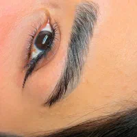 لیفت ابرو و مژه فقط هزینه مواد