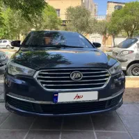 لیفان ۸۲۰ اتومات
