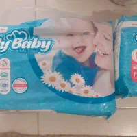 پوشک چسبی نوزاد