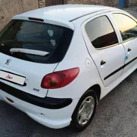 206 عروسک
