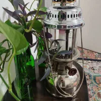 چراغ زنبوری