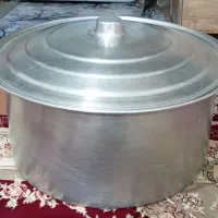 قابلمه ۶کیلویی و گلیم ۶مترر