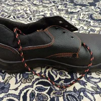 کفش کار محافظ دار