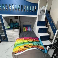 تخت دو طبقه