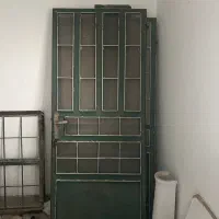 درب فلزی و درب چوبی