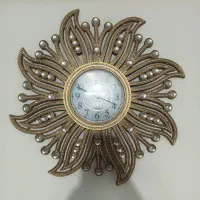 ساعت دیواری