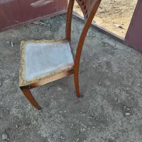 صندلی چوبی