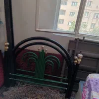 تخت خواب یک نفره
