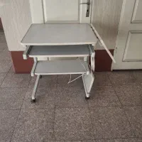 میز کامپیوتر