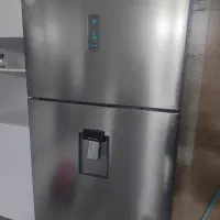 فروش یخچال در حد نو به علت مهاجرت