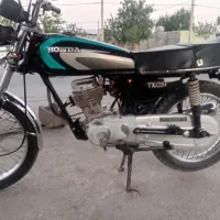 موتور سیکلت. کویر مدل 83
