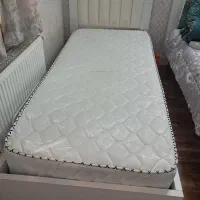 تخت تک نفره کاملا سالم