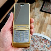 گوشی کلکسیونی LG  KE970 گلد در حد