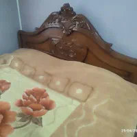 تخت دو نفره