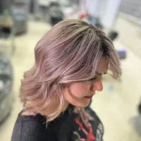 مدل برای رنگ مو