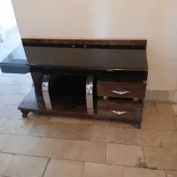 میز تلویزیون در حد نو